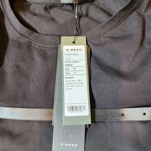 Nwt Black Top Blouse With Buckel Accent Asymetric Size Xl - Picture 4 of 8